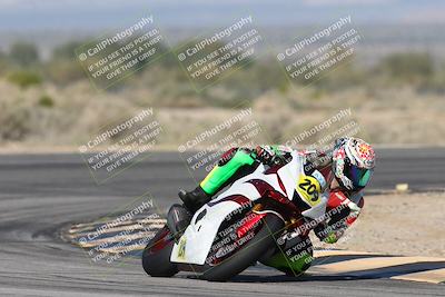 media/Jan-15-2026-Racers Edge (Thu) [[dfebeb70ab]]/2-A Group/Session 3 (Turn 16)/